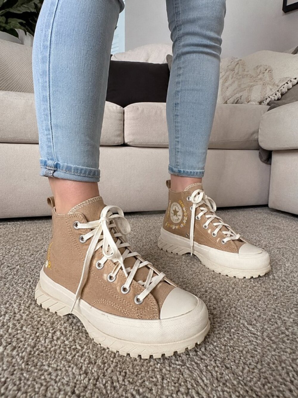 Converse Chuck Taylor All Star Move Platform High Tops